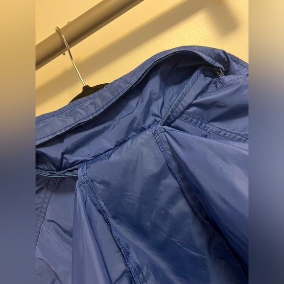 Large blue Woolrich windbreaker jacket - Picture 4 of 9